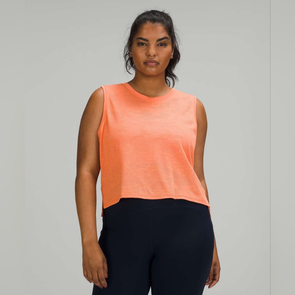 Lululemon Train to Be Cropped Muscle Tank Top Dot Camo Orange Size 4 Sleeveless - Picture 10 of 10